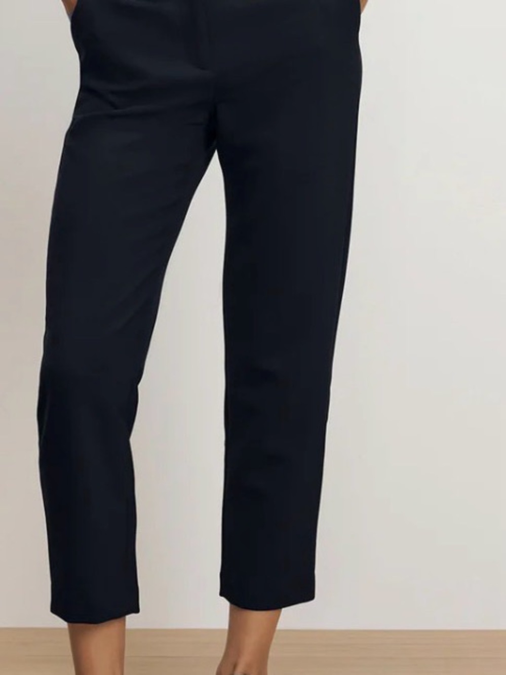Veronica Beard Enzo Navy gold buttons cropped pants size 8